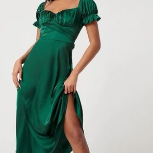 SHEIN Emerald Satin Puff Sleeve Midi Dress Size Large (8/10)